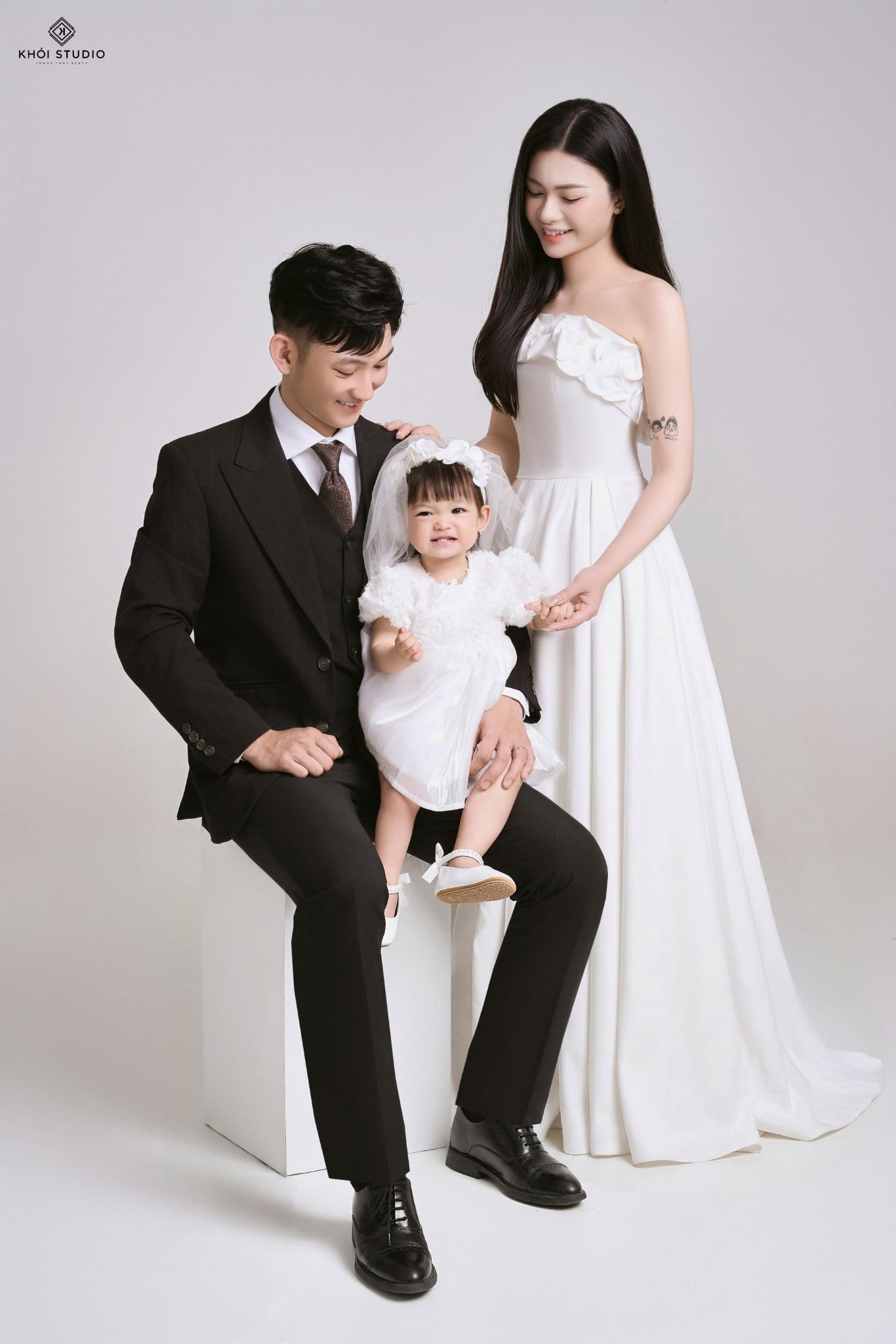 Ekip Khói Studio đang ghi hình phóng sự cưới tự nhiên và cảm xúc cho cô dâu chú rể tại Nghệ An.